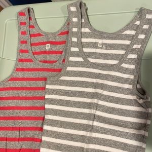 Tank tops (2)